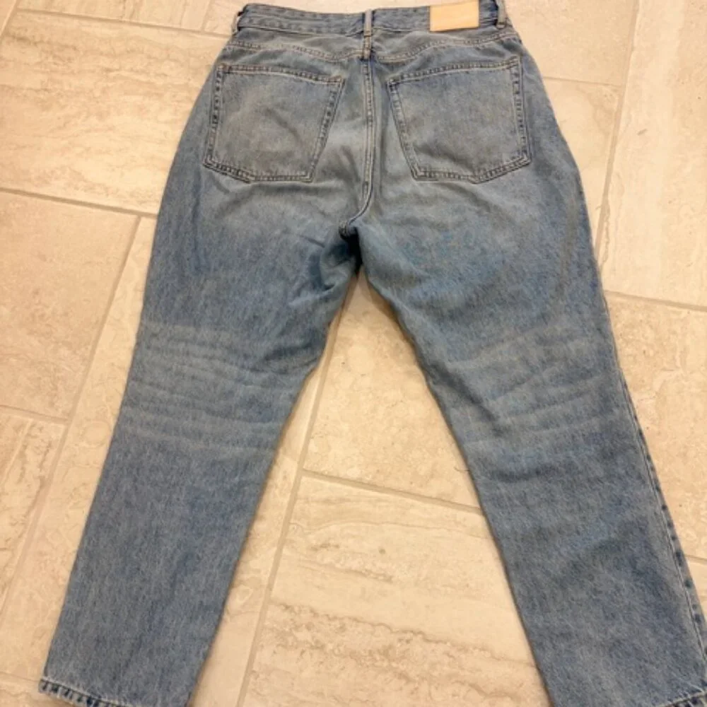 Everlane The Curvy 90s Cheeky Straight Jean Womens 30 Blue Light Denim - Picture 3 of 9